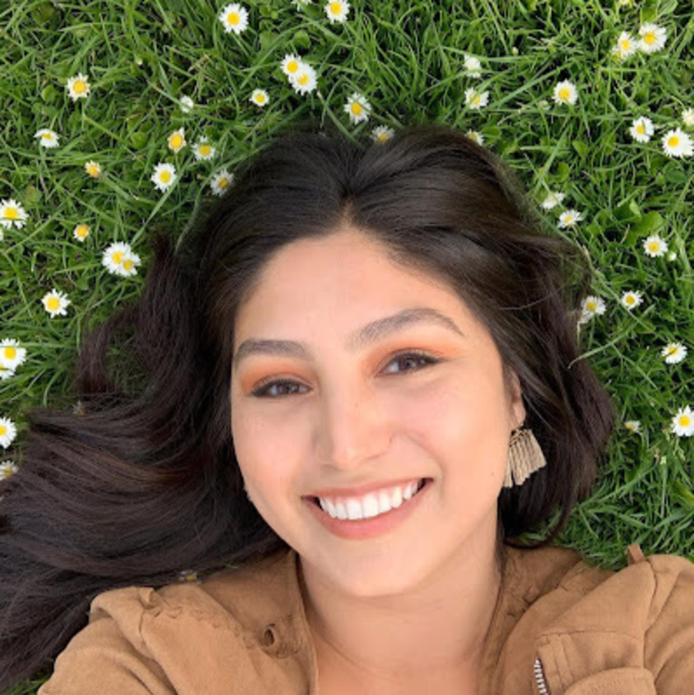 Meet your Posher, Adriana - Picture 1 of 1